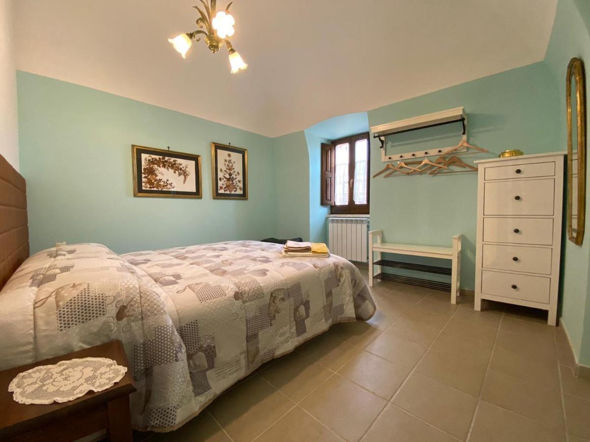 Dimora Di Nonno Livio Apartment Santo Stefano Di Sessanio Exterior foto